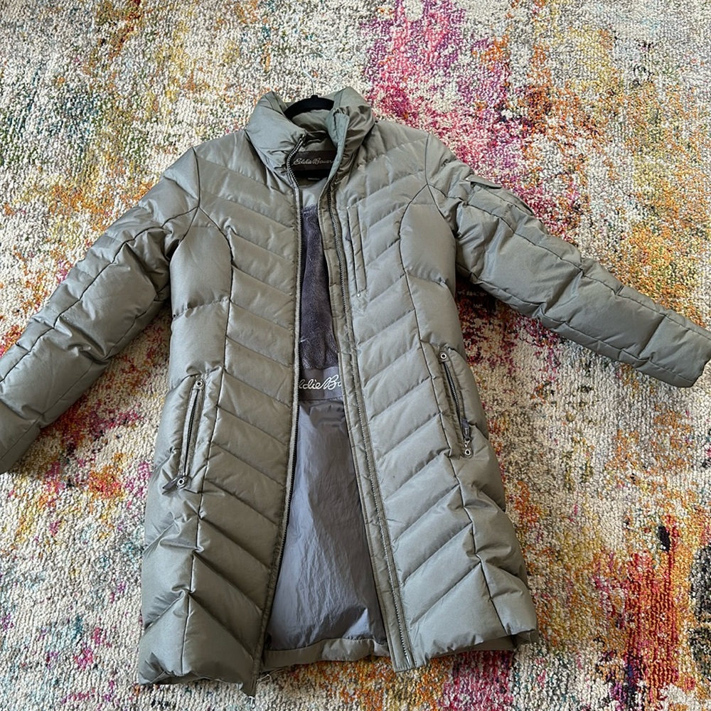 Excellent condition Eddie Bauer Parka
